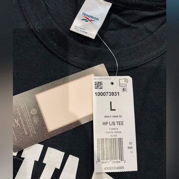 Reebok Harry Potter Longsleeve Tee
Size: Large - Picture 7 of 7